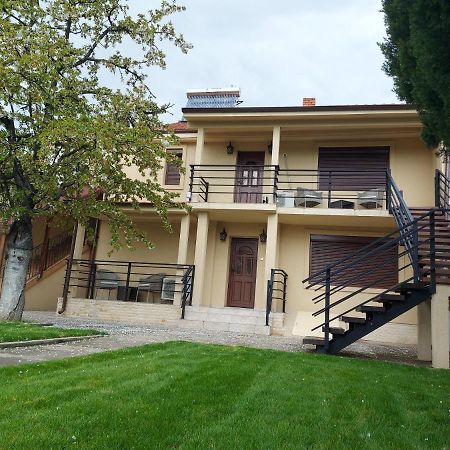 Casa Luca Hotel Moldova Noua Luaran gambar