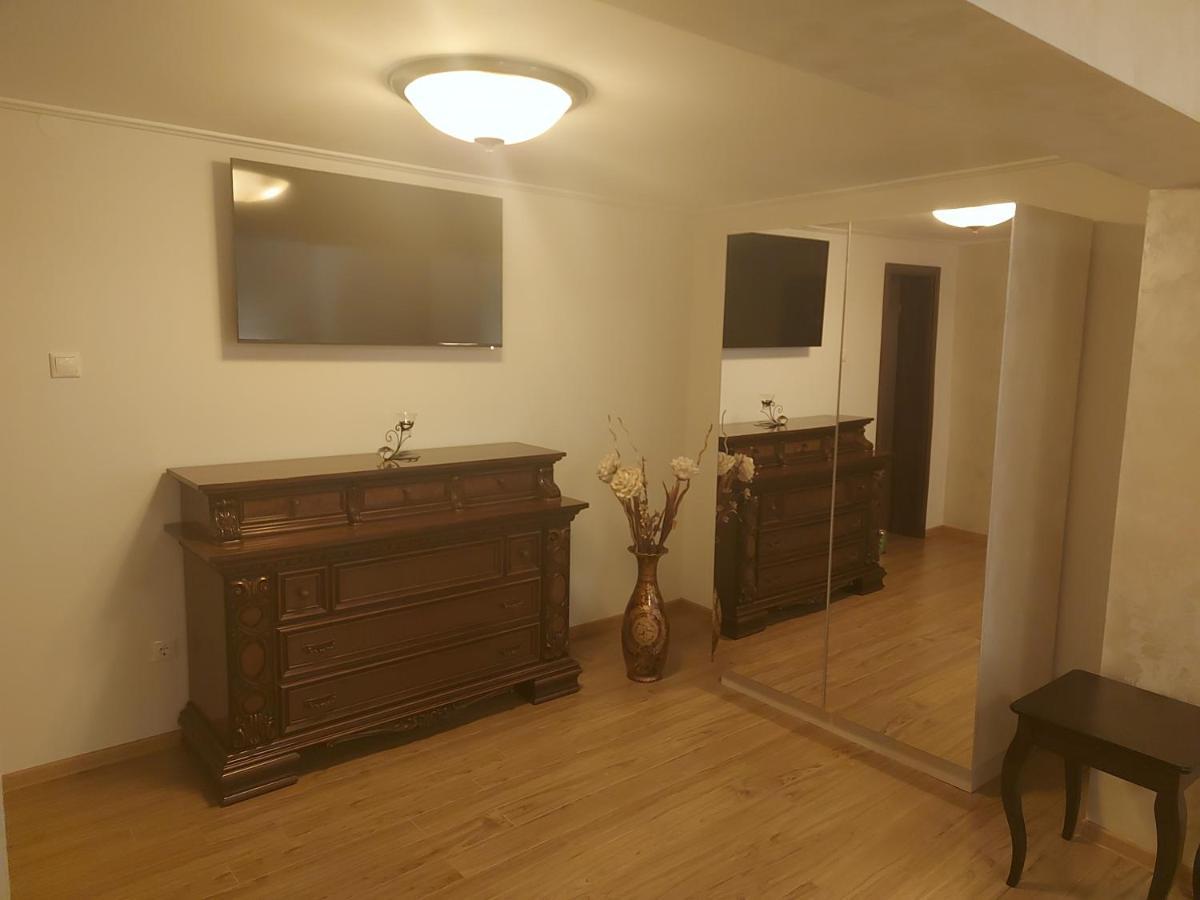 Casa Luca Hotel Moldova Noua Luaran gambar